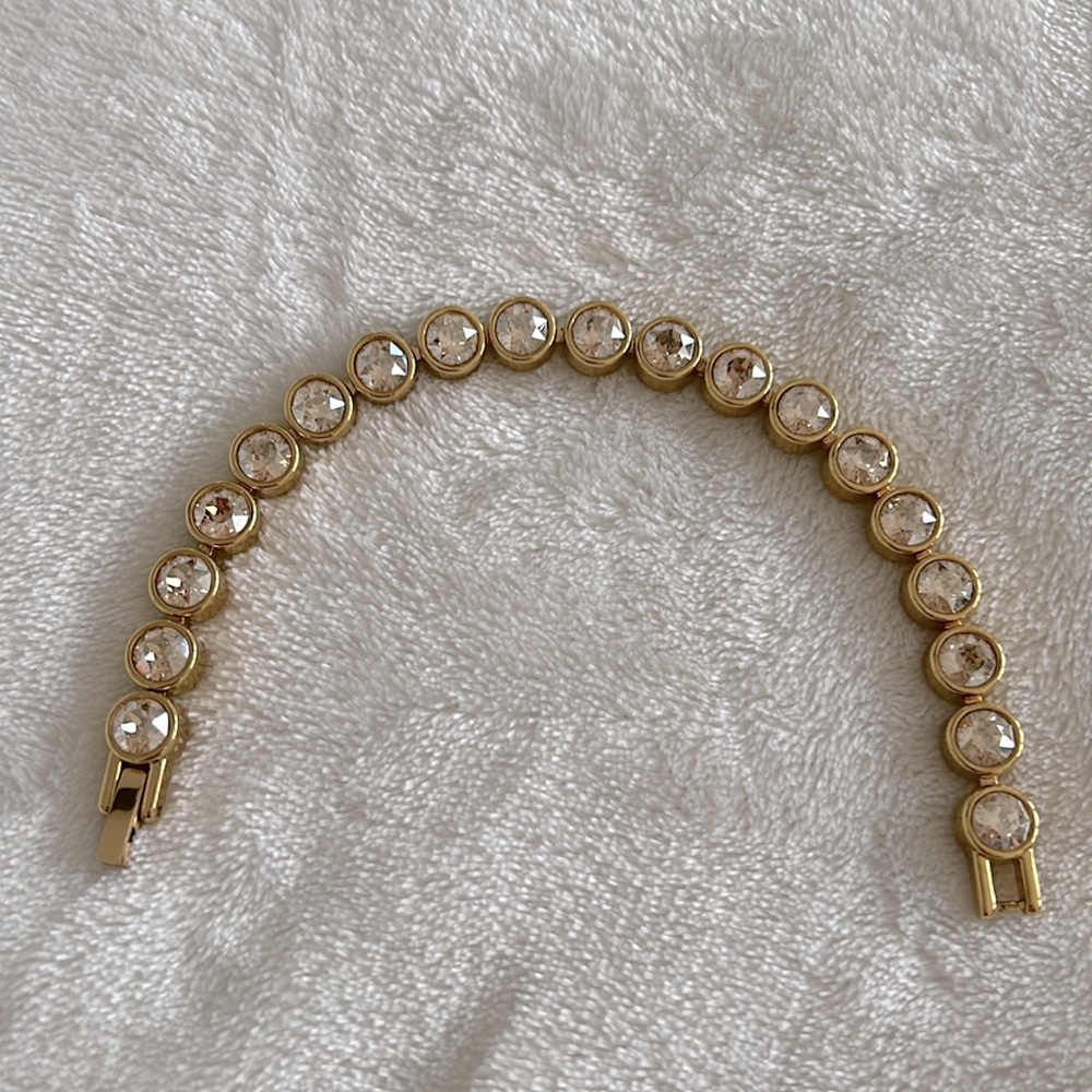 TOUCHSTONE CRYSTAL ICE BRACELET